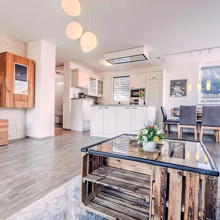 Penthouse In Den Bergen Apartment *